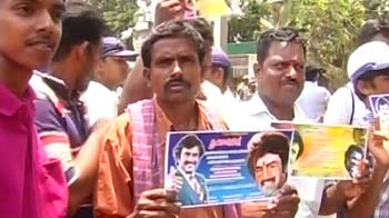 Fans want Rajini back onscreen