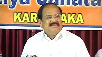 Karnataka crisis: BJP threatens to launch nationwide protest against Centre