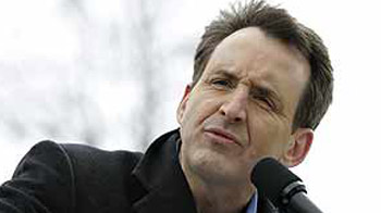 Republican Pawlenty announces presidential run on Web video