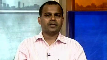 Global factors behind D-Street fall: Analysts
