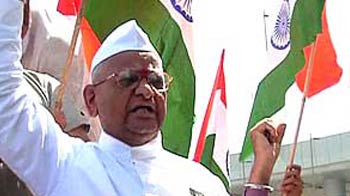 Video : Govt, activists differ over the Lokpal ambit