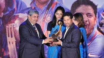 BCCI honours Sachin, World Cup champions