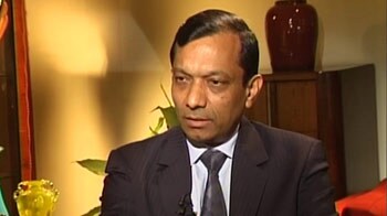 M&M expects margins to remain under pressure