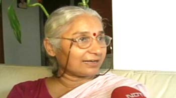 Govt wooing of Baba mindboggling: Medha Patkar