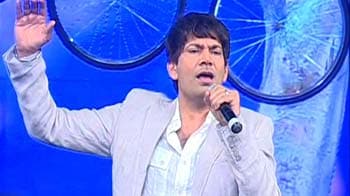 Video : Singer Jassi's Punjabi tadka