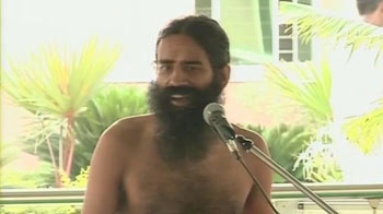 Baba Ramdev resumes protest in Haridwar