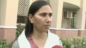 She lent clothes to Baba Ramdev to help him flee