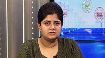 Accumulate Tata Motors between Rs 950-1000: Analysts