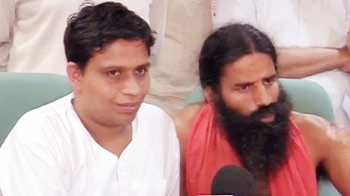 बाबा ने दिया संपत्ति का ब्यौरा