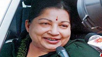Jayalalithaa cancels Karunanidhi's colour TV scheme