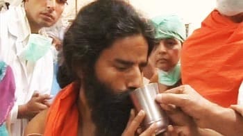 Video : Baba Ramdev ends his fast after 9 days