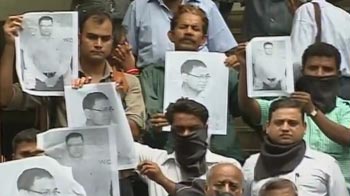 J Dey's murder: Is it re-emergence of Mumbai underworld?