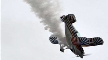 Air stunt goes wrong, plane crashes into river