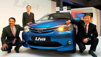 Video : Toyota launches Etios Liva at Rs 3.99 lakh