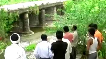 Pune: Doctor couple caught for sex determination