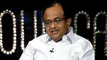 Chidambaram counters Jayalalithaa, denies poll fraud charge