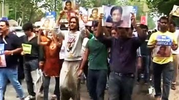 Videos : नीरज हत्या : निकली कैंडल मार्च
