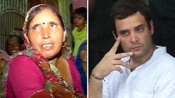 Video : Rahul Gandhi eats dal-roti at night halt at farmer's house