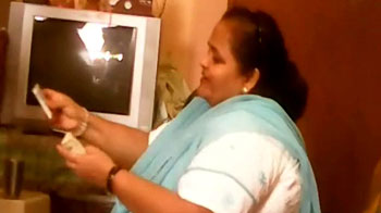 On camera, parent catches teacher asking for bribe for admission On camera, parent catches teacher asking for bribe for admission