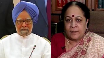 Baru says PM 'lacks political authority', Congress angry