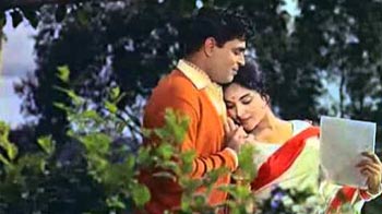 डाकिया डाक लाया...