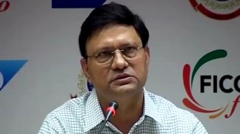 Delhi Police chief to women: 'Don't travel alone at night'