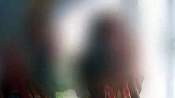 Videos : यूपी में बलात्कार के दो और मामले