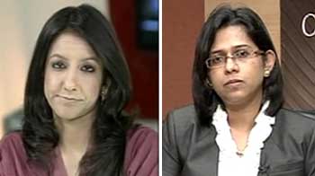 See Sensex range of 17,500-20000 for 2011: Credit Suisse