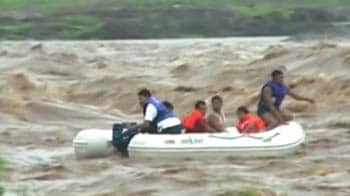 Video : Surat: 4 rescued from flash floods