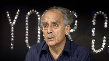 Video : Arun Shourie hits out at JPC chief Chacko