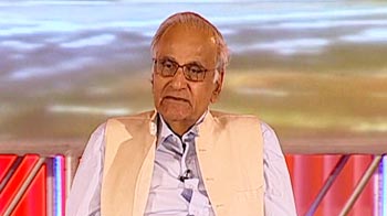 Mumbai police's priorities misplaced: Ram Pradhan