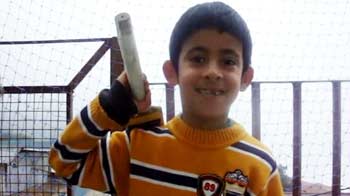 Young fan wishes Sachin luck