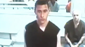 Teen confessed to killing parents with a hammer Teen confessed to killing parents with a hammer