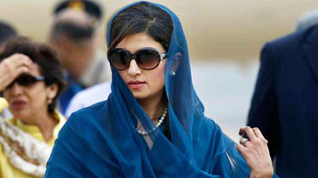 फैशन आइकन चित्रण से हिना नाराज फैशन आइकन चित्रण से हिना नाराज