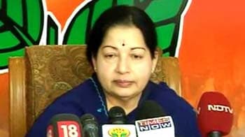 Video : Stalin not arrested, says Jayalalithaa