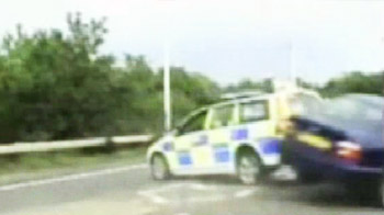 BMW thief runs over policeman, chase on foot follows