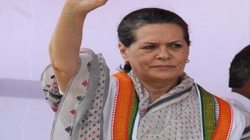 Video : Sonia has surgery in US, puts Rahul in charge