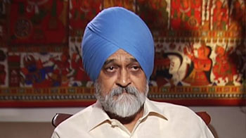 Growth vs inflation: Govt's balancing act