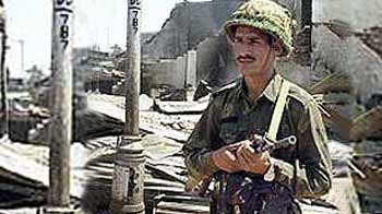 Gujarat riots: Did defence-prosecution collude?