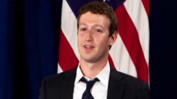 Facebook founder Zuckerberg is the worst-dressed techie