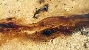Videos : तेल का रिसाव हुआ धीमा