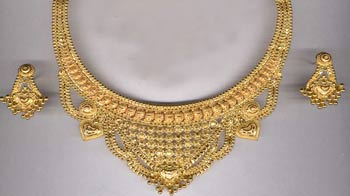 Soaring prices: Is it a good time to buy gold?