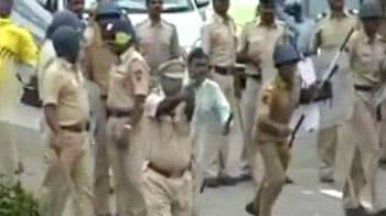 Video : Caught on camera: Cops fire at protesting farmers in Pune