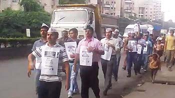 Pune rallies in support of Anna