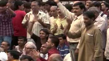 अन्ना के समर्थन में निकले जुलूस