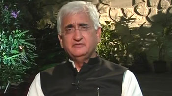 Salman Khurshid vents against Team Anna