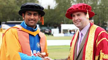 Dhoni gets PhD for leadership skills