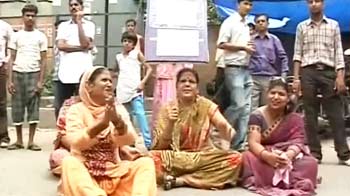 राजस्थान में 'चप्पल' की राजनीति