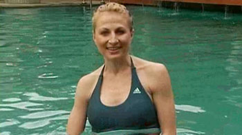 The coolest way to shape your abs The coolest way to shape your abs