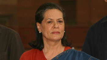 Sonia Gandhi back in Delhi after surgery